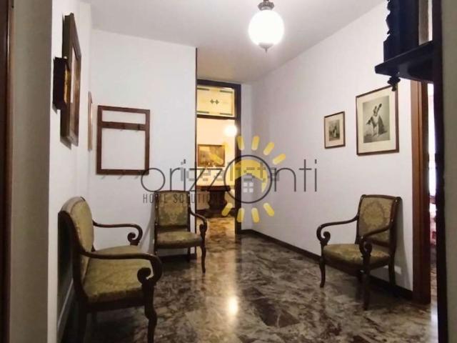 Appartamento in vendita di 113 m² in Corso Manfredo Fanti