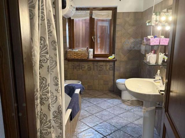 Appartamento in vendita di 113 m² in Frazione Entreves, 46