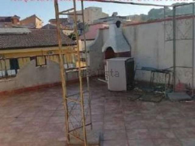 Appartamento in vendita di 113 m² in Piazza Monsignor Francesco Alizio, 9