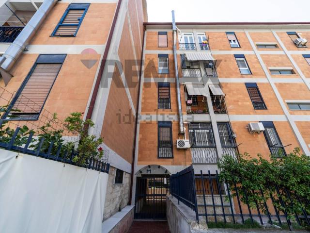 Appartamento in vendita di 114 m² in Via Caldarola, 28