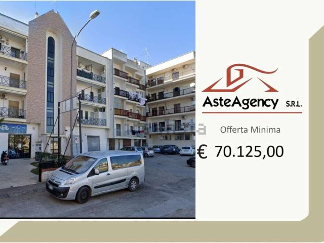 Appartamento in vendita di 114 m² in Via Canonico Prof. Vito Palazzo, 37
