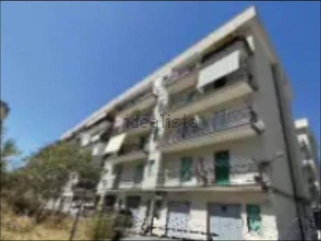 Appartamento in vendita di 109 m² in Via Cesare Pavese