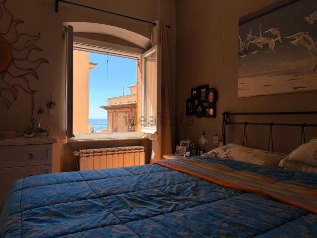 Appartamento in vendita di 114 m² in Via Chiaramone, 16