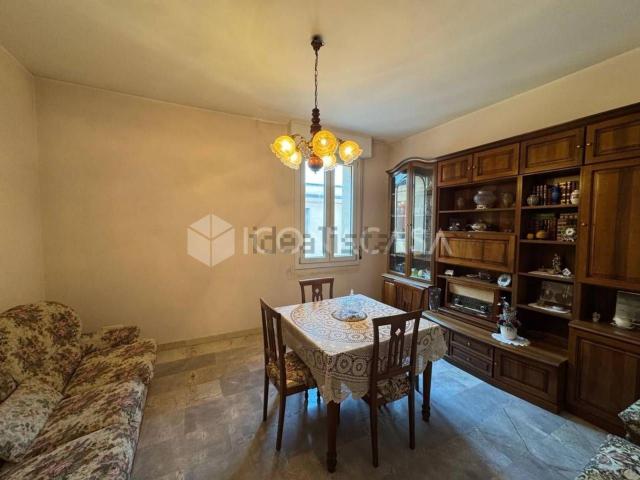 Appartamento in vendita di 114 m² in Via Ciro Menotti