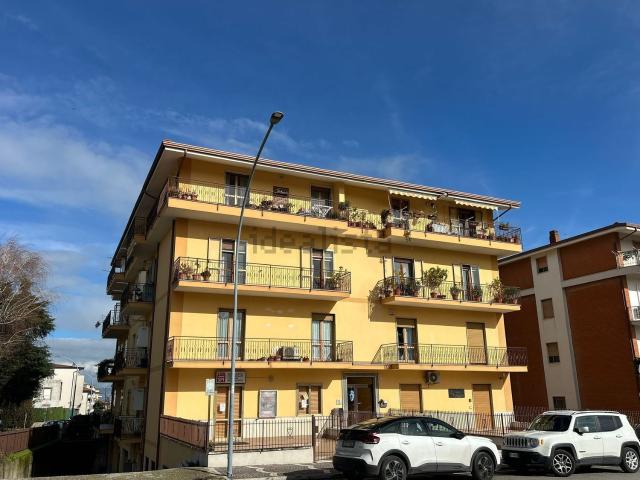 Appartamento in vendita di 114 m² in Via A. De Gasperi, 40