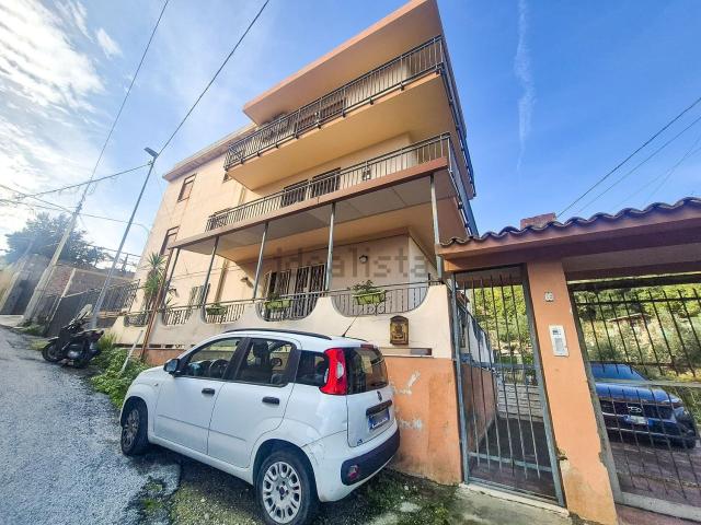 Appartamento in vendita di 114 m² in Via Annibale