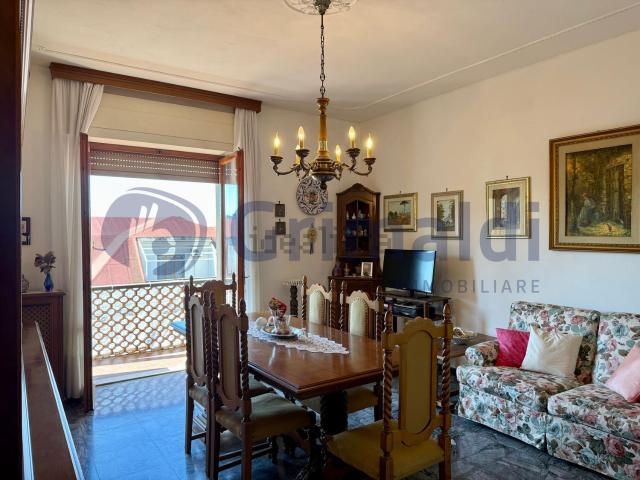 Appartamento in vendita di 114 m² in Via Adamello, 65