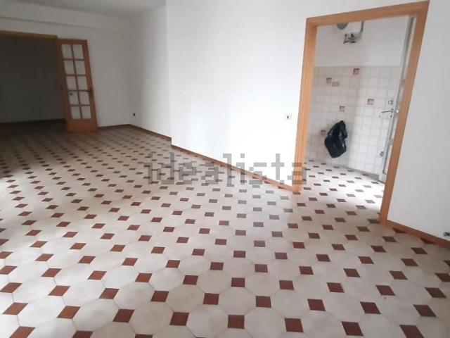 Appartamento in vendita di 114 m² in Via Alessandro Volta
