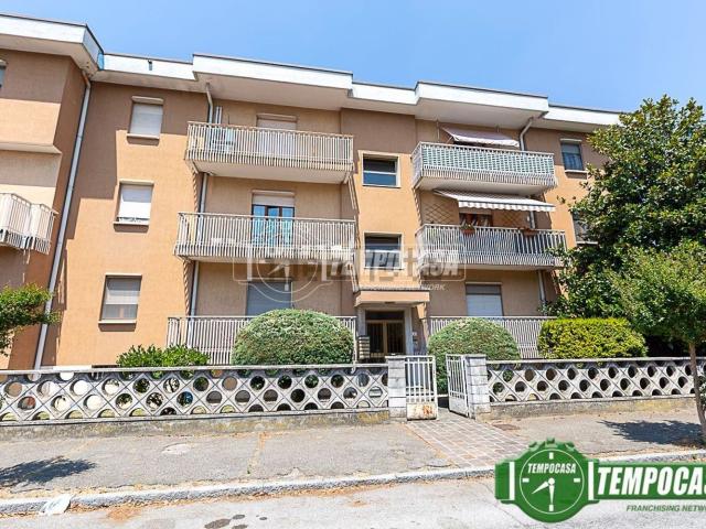 Appartamento in vendita di 114 m² in Via Alessandro Manzoni