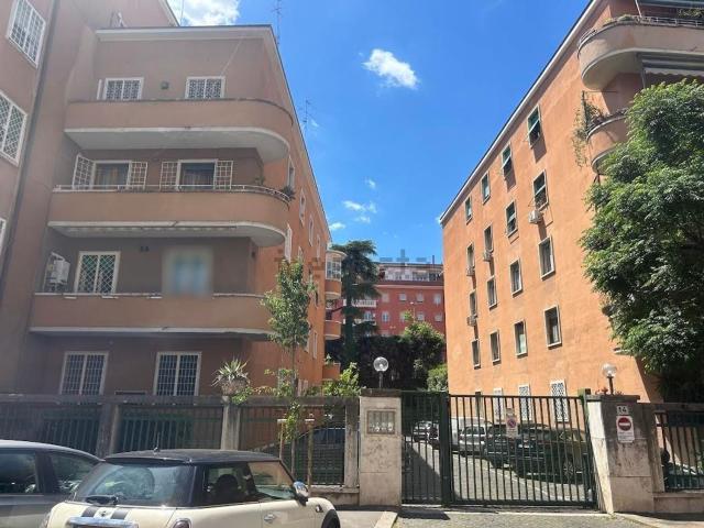 Appartamento in vendita di 114 m² in Via Apuania