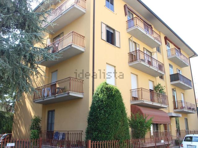 Appartamento in vendita di 114 m² in Via G. Paolini