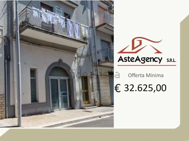 Appartamento in vendita di 114 m² in Via Gabriele D&apos Annunzio, 57