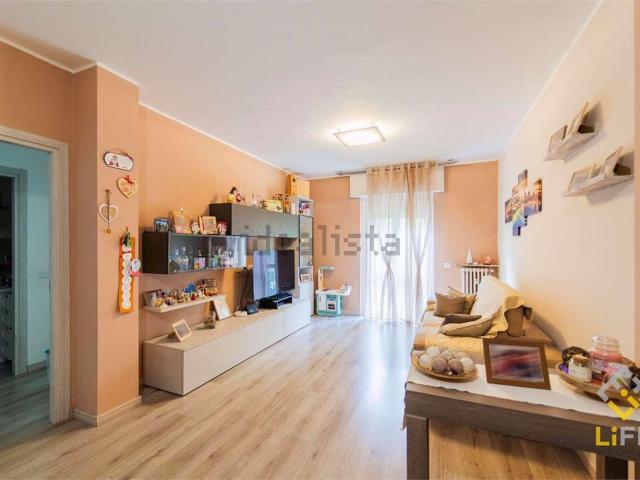 Appartamento in vendita di 114 m² in Via Giuseppe Torelli, 15