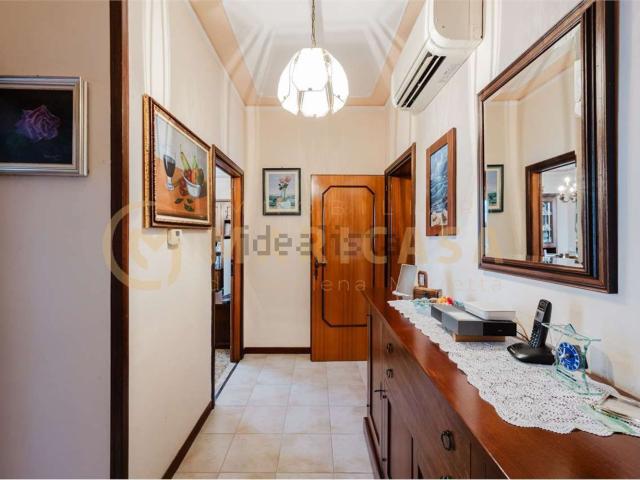 Appartamento in vendita di 114 m² in Via Degli Alpini, 22