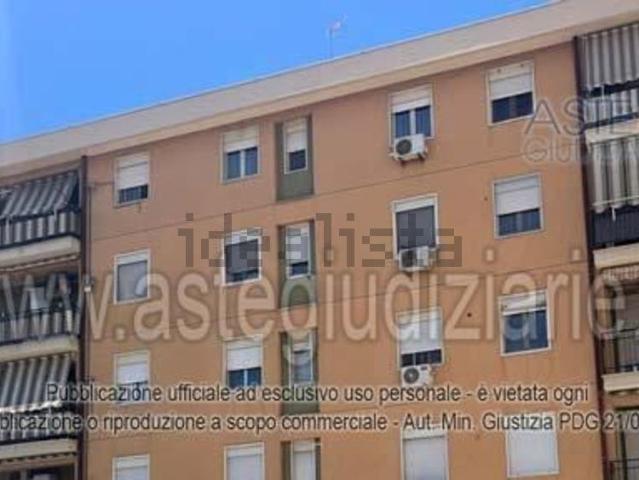 Appartamento in vendita di 114 m² in Via delle Calcare, 11