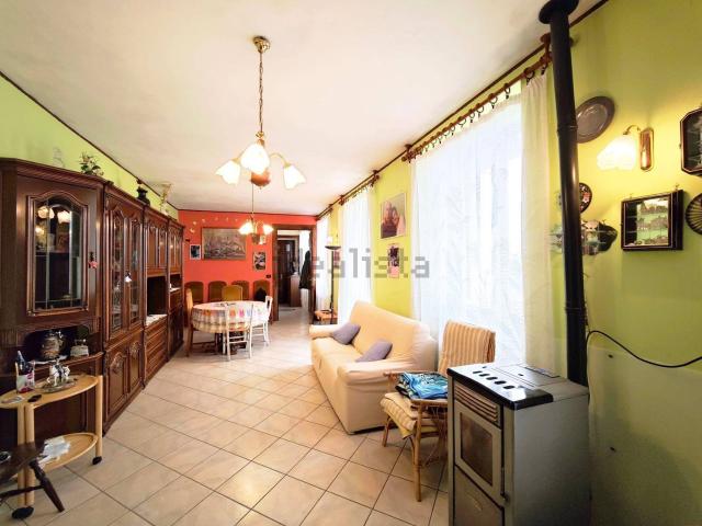 Appartamento in vendita di 114 m² in Via Edmondo de Amicis, 7