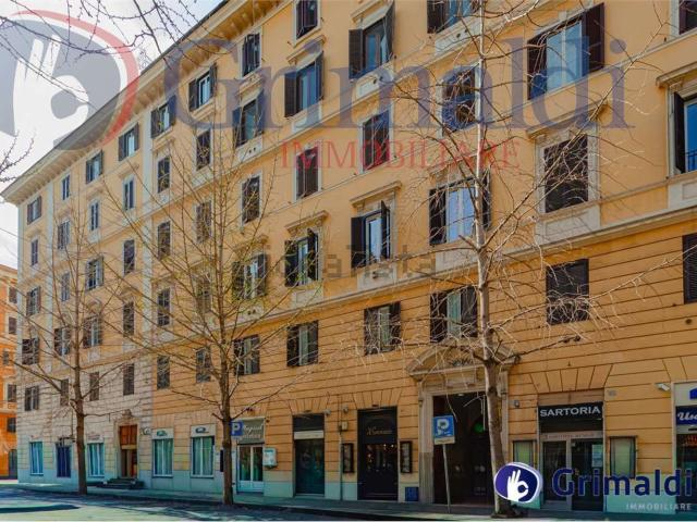 Appartamento in vendita di 114 m² in Via Fabio Massimo, 45