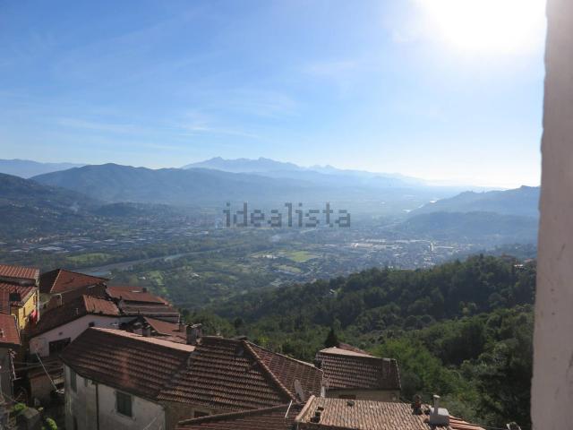 Appartamento in vendita di 114 m² in Via I&apos  Maggio, 47