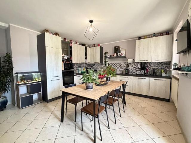 Appartamento in vendita di 114 m² in Via Oriana Fallaci, 8