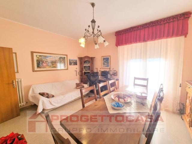 Appartamento in vendita di 114 m² in Via Ottantesima Strada