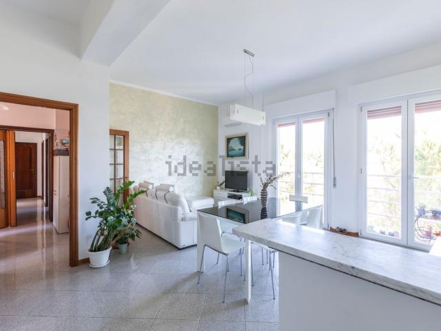 Appartamento in vendita di 114 m² in Via Lamberto Duranti, 2