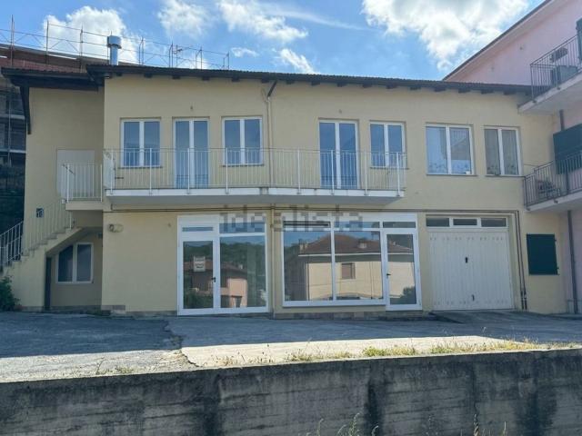 Appartamento in vendita di 114 m² in Via Luigi Delfino, 18