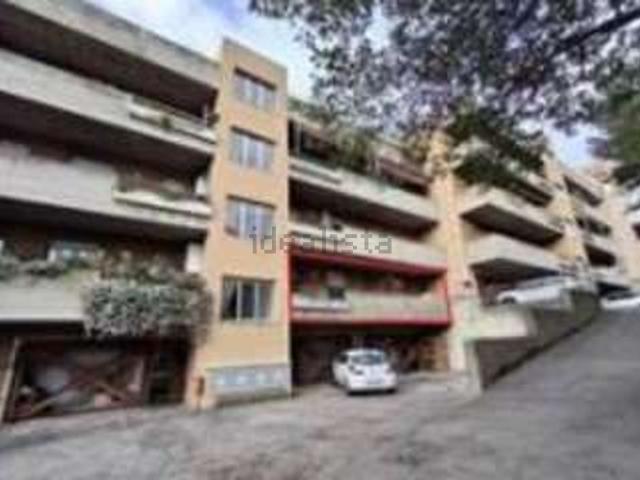 Appartamento in vendita di 114 m² in Via Monte Rosa, 11
