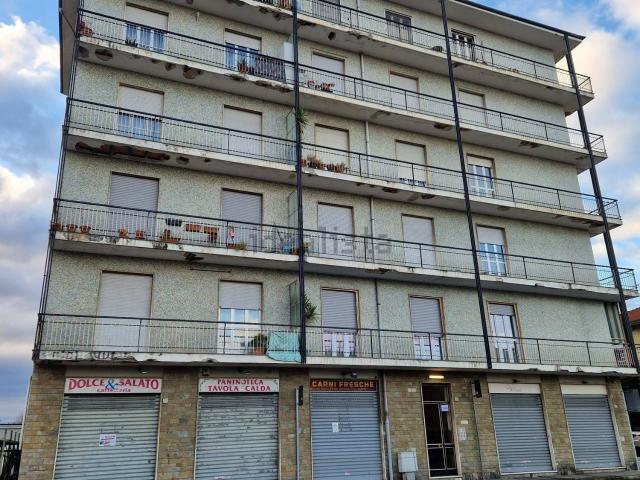 Appartamento in vendita di 114 m² in Via Monviso, 21