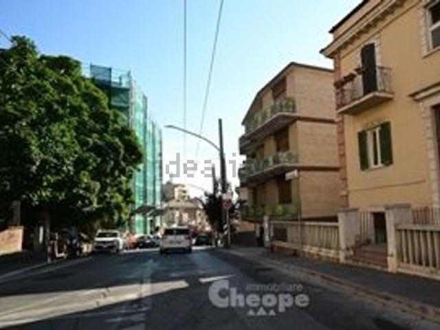 Appartamento in vendita di 114 m² in Via Madonna degli Angeli