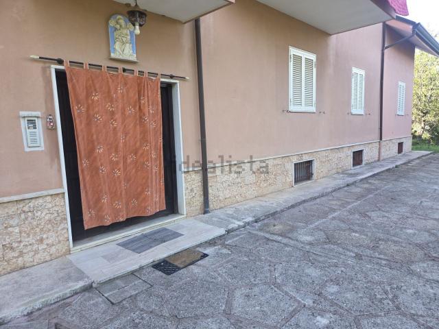 Appartamento in vendita di 114 m² in Via Madonna del Carmine