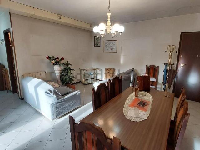 Appartamento in vendita di 114 m² in Via Margherita Fasolo, 50053