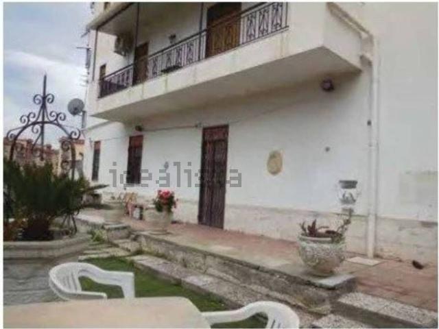Appartamento in vendita di 114 m² in Via Militare Bisconte Piazza D&apos  Armi, 9