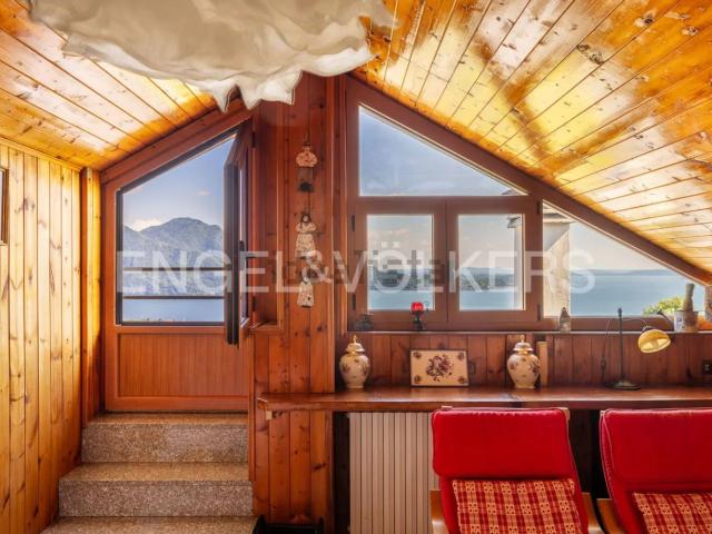 Appartamento in vendita di 114 m² in Via Nuova Intra Premeno, 171