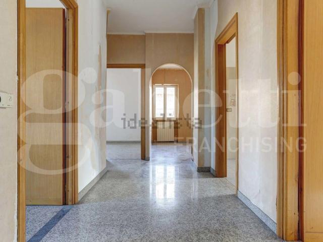 Appartamento in vendita di 115 m² in Via Sortino, 29