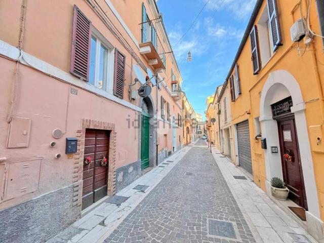 Appartamento in vendita di 114 m² in Via Paradiso, 59