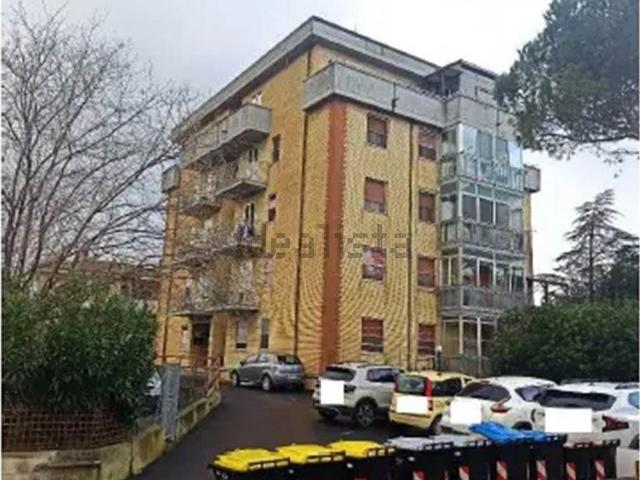 Appartamento in vendita di 114 m² in Via Rodolfo Morandi, 10
