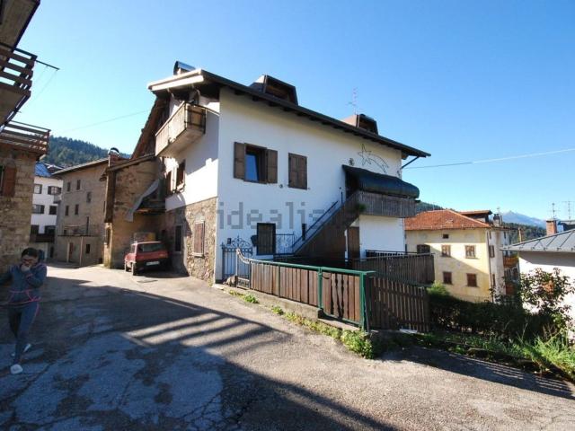 Appartamento in vendita di 114 m² in Via Roma