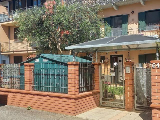 Appartamento in vendita di 114 m² in Via Raspagna, 64