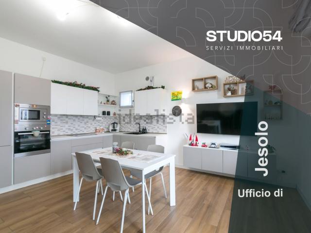 Appartamento in vendita di 114 m² in Via Rusti, 69