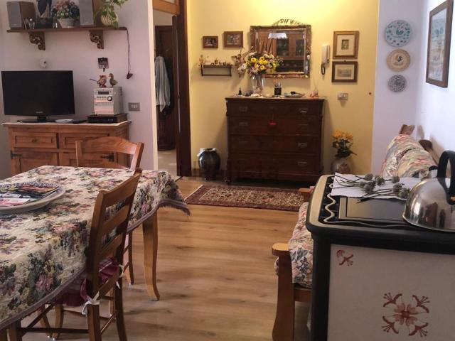 Appartamento in vendita di 114 m² in Via T.C. Fioretti