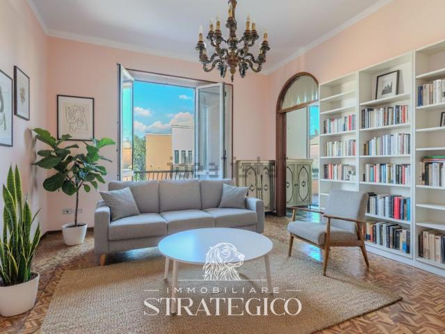 Appartamento in vendita di 114 m² in Via Vittorio Emanuele II, 23