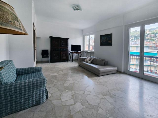 Appartamento in vendita di 114 m² in Via XXV Aprile 1945