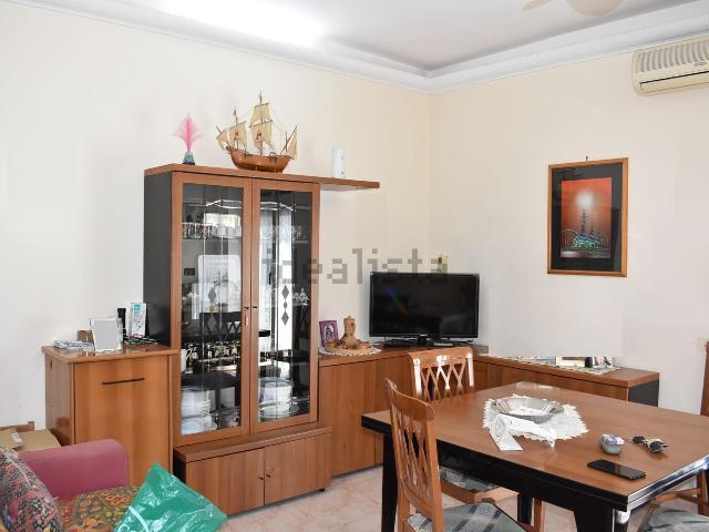 Appartamento in vendita di 114 m² in Vico G. Carducci, 14
