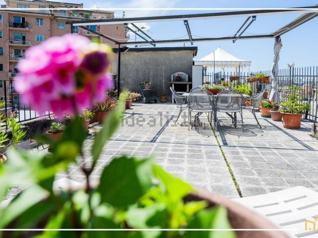 Appartamento in vendita di 114 m² in Corso Sardegna, 111