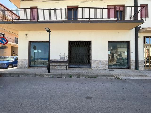 Appartamento in vendita di 114 m² in Lungomare Colonna