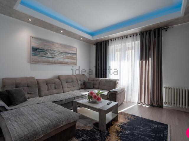 Appartamento in vendita di 115 m² in Via Cavalleria