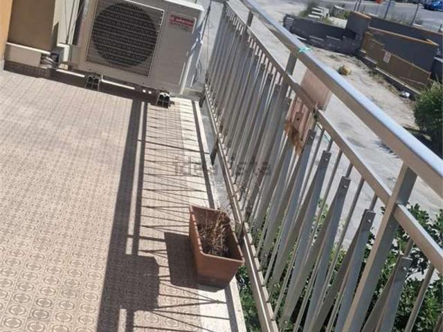 Appartamento in vendita di 115 m² in Via Caduti del Lavoro, 16