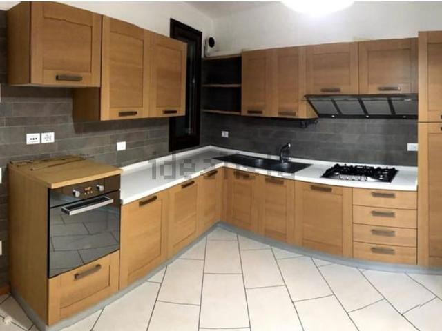 Appartamento in vendita di 115 m² in Via Campo della Torre