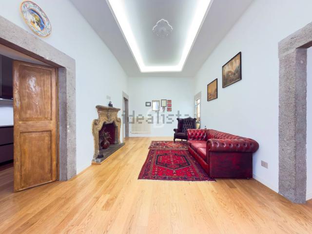 Appartamento in vendita di 115 m² in Via Cardinal La Fontaine, 4