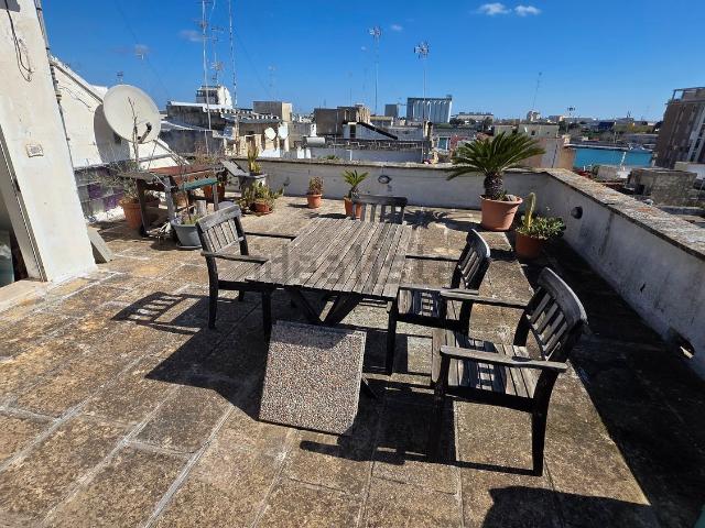 Appartamento in vendita di 115 m² in Via Carlo De Marco, 1
